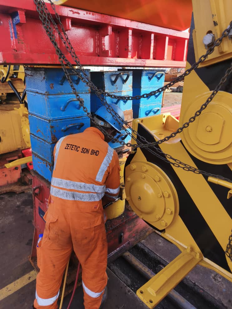 Offloading Crane Job – ZPMC